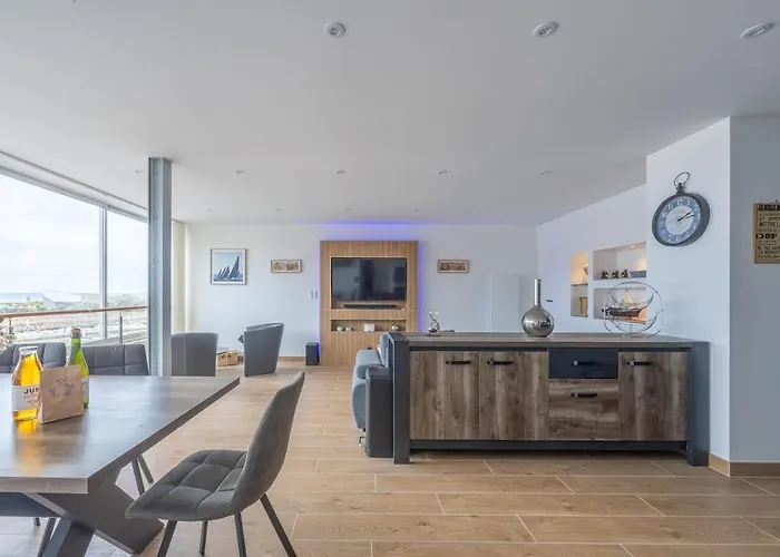 Le Penthouse Des Ours Апартаменты